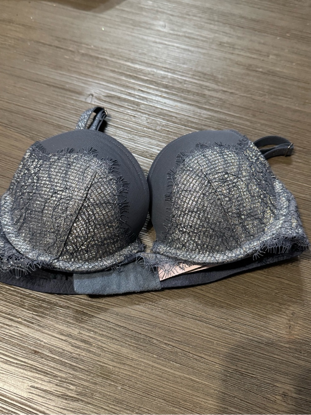 Victoria's Secret Gray Lace-Trim Dream Angels Push-Up Bra